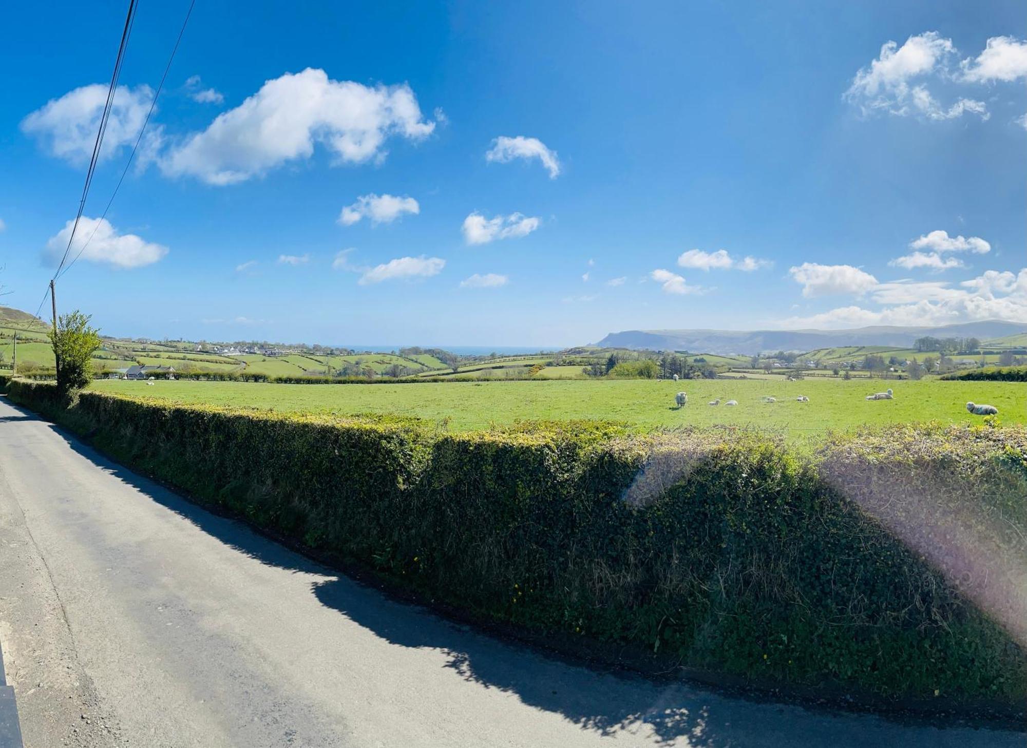 Mobile Holiday Home Cushendall Exterior foto